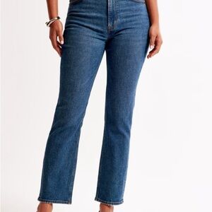 ABERCROMBIE & Fitch Ultra High Rise Ankle Straight Jean 26/2